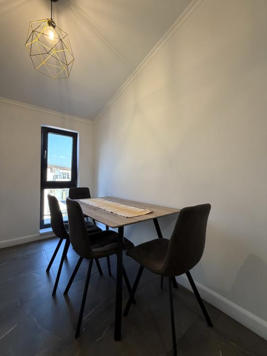 Apartament cu 2 camere, 53mp utili, etaj 3, mobilat si renovat-Braytim