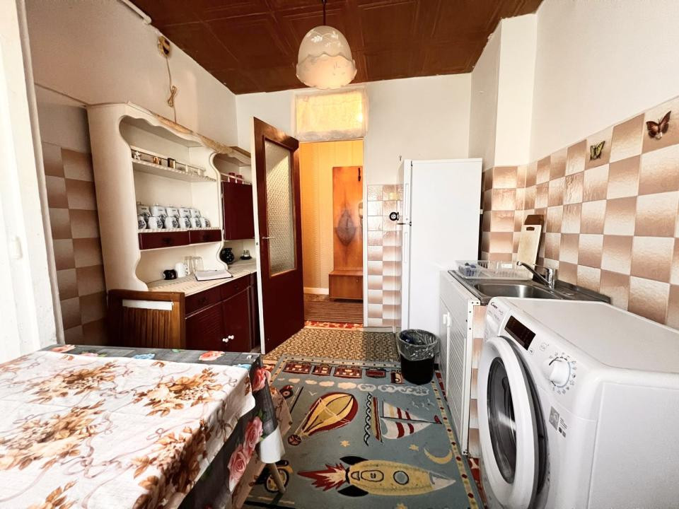  Apartament cu 2 camere, 52mp utili, etaj 4 - zona Dambovita