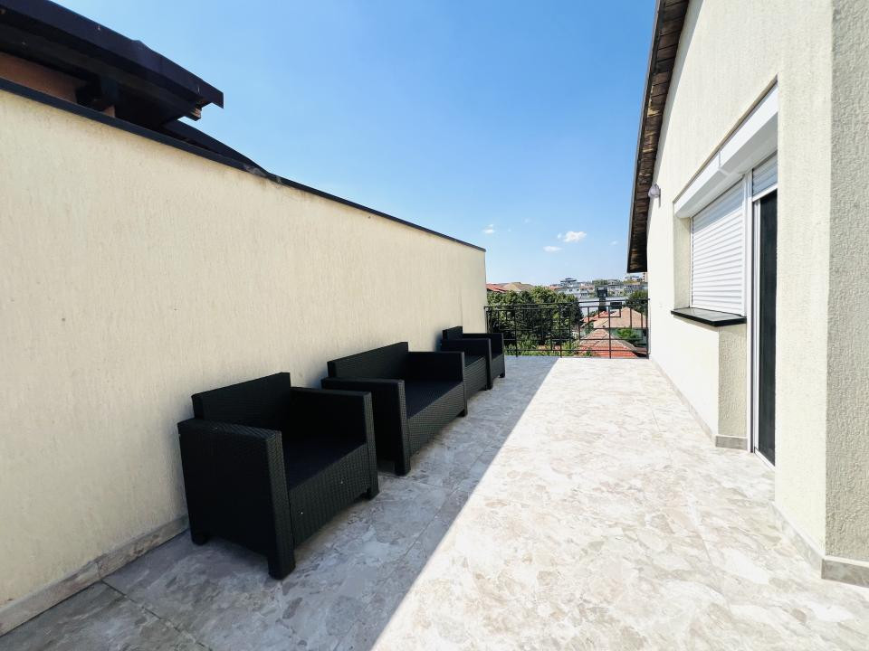 Apartament 3 camere, 74 mp, terasa 21 mp - Zona Aradului 