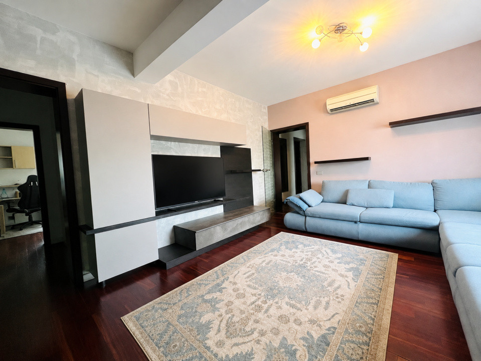 Apartament cu 3 camere, 74 mp, terasa 21 mp - Zona Aradului 
