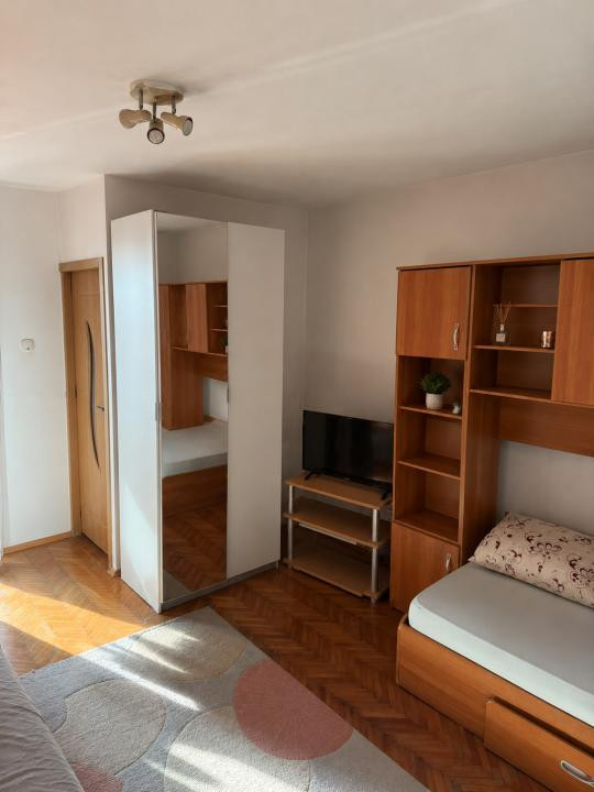 Garsonieră 28 mp - zona Circumvalatiunii Timisoara 