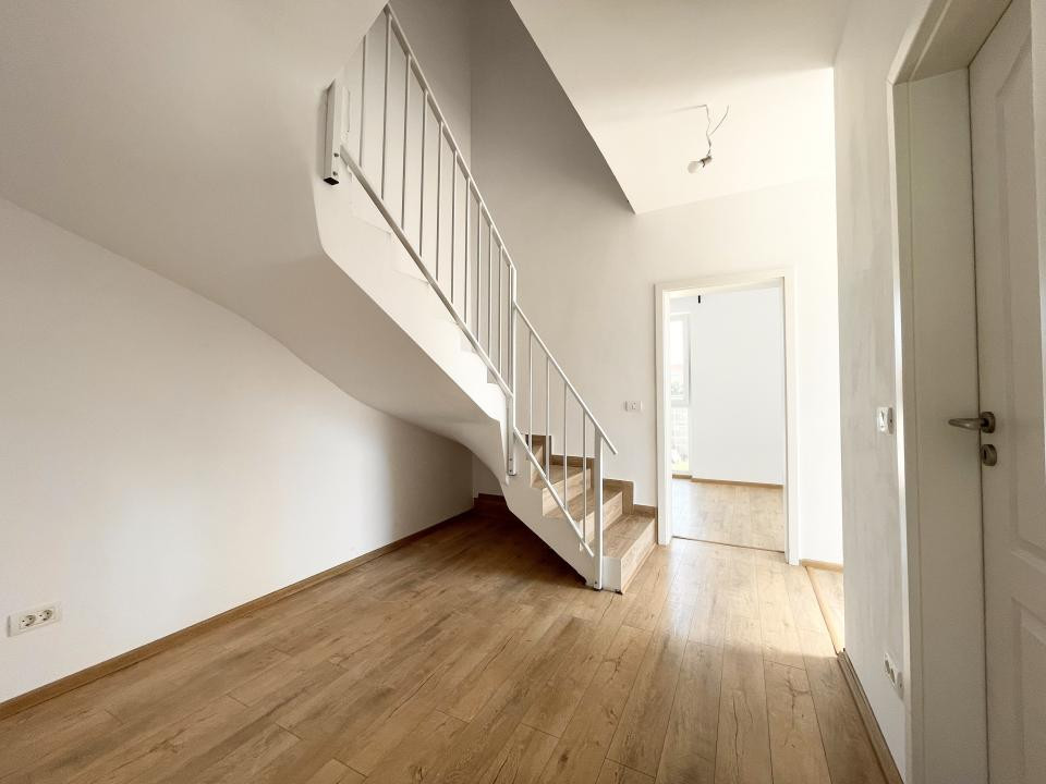 Duplex 4 camere - mobilat - cartier Europa - Mosnita Noua