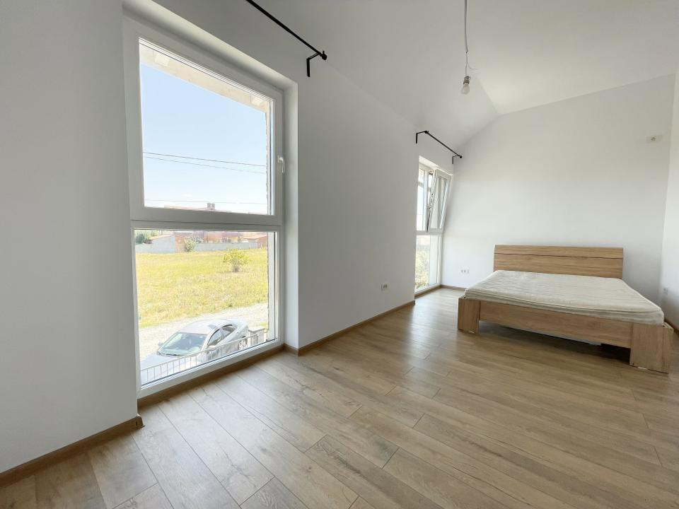 Duplex 4 camere - mobilat - cartier Europa - Mosnita Noua