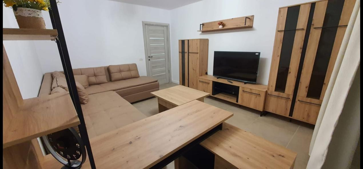  DE INCHIRIAT - Apartament 2 camere, etaj 4/10 - Iulius Mall