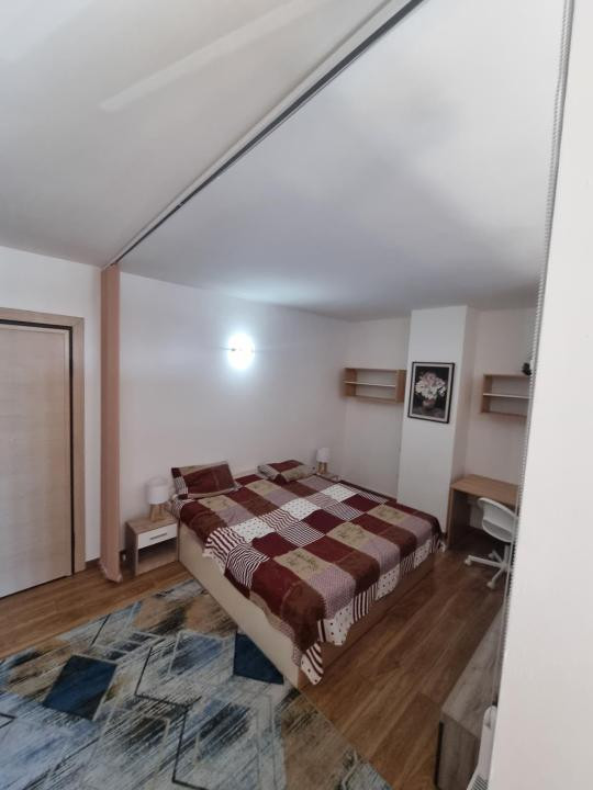 DE INCHIRIAT - Apartament cu o camera, etaj 2 - Complex Studentesc