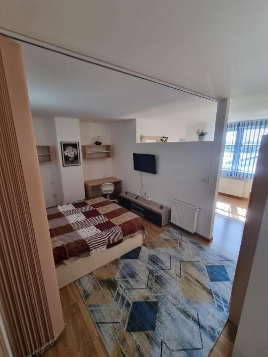 DE INCHIRIAT - Apartament cu o camera, etaj 2 - Complex Studentesc