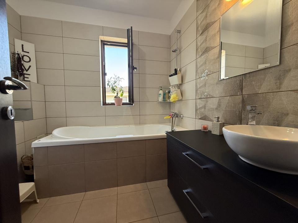 Apartament modern, 2 camere, etaj 2, 52 mp utili + balcon - Calea Urseni