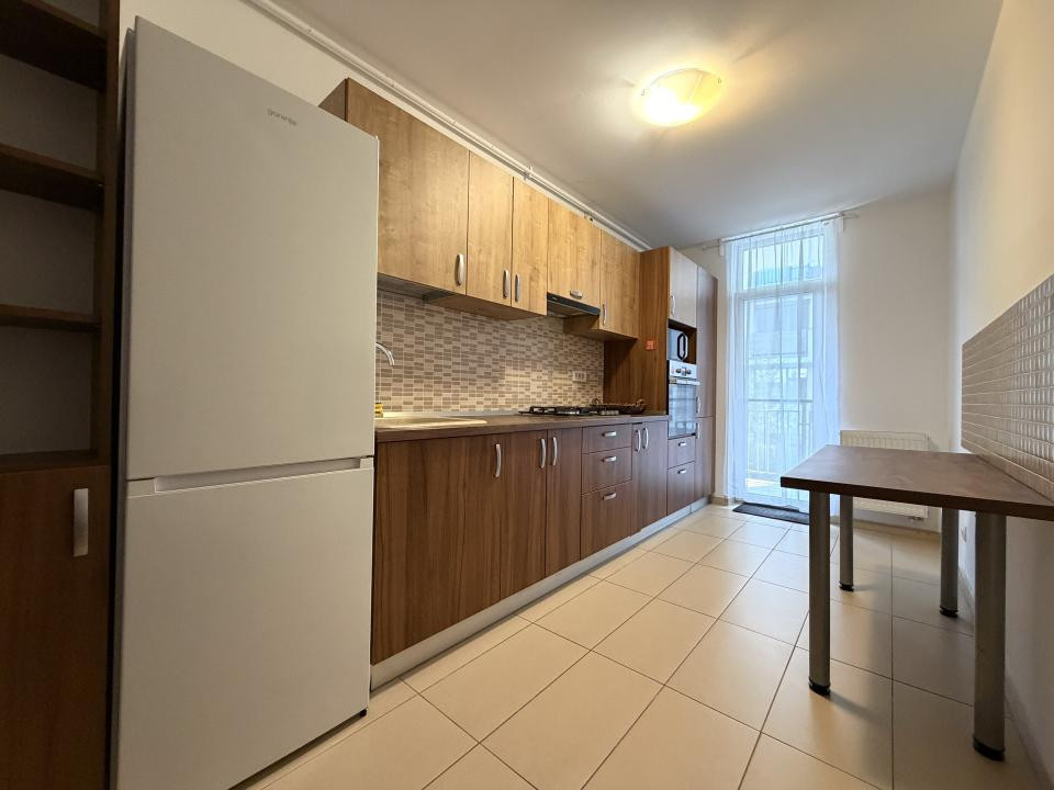 Apartament cu 2 camere, 55mp utili, etaj 2, mobilat - City of Mara