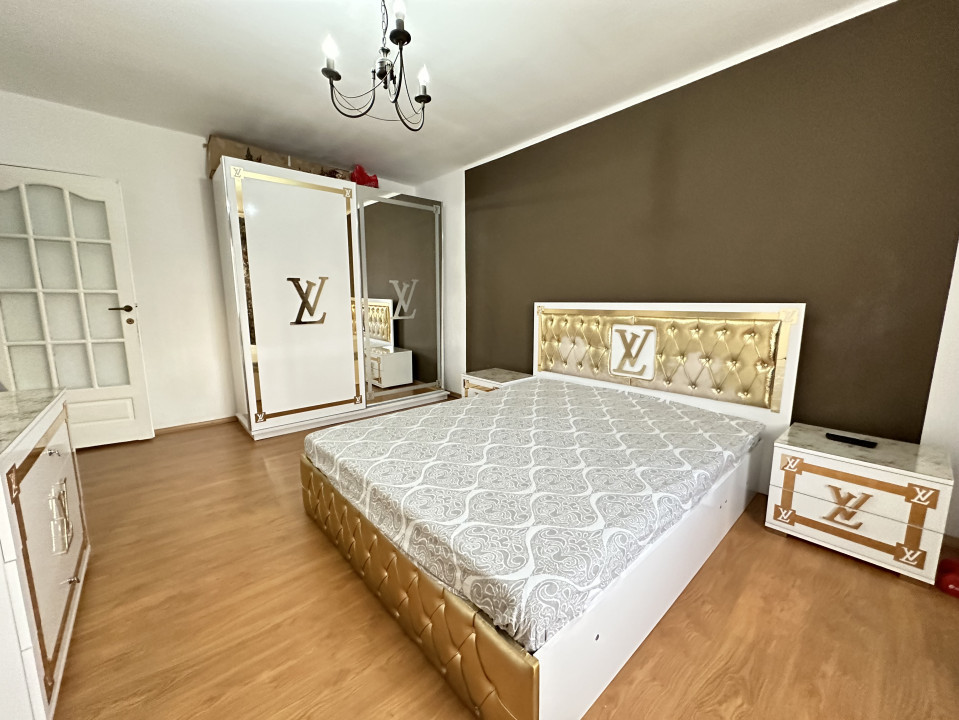 Apartament 2 camere, 50 mp utili, etajul 3, zona Lipovei