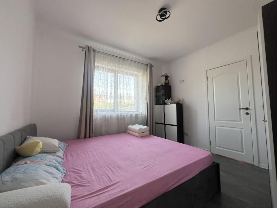  Duplex 3 camere, 72 mp utili, mobilat/utilat - Sanmihaiu Roman