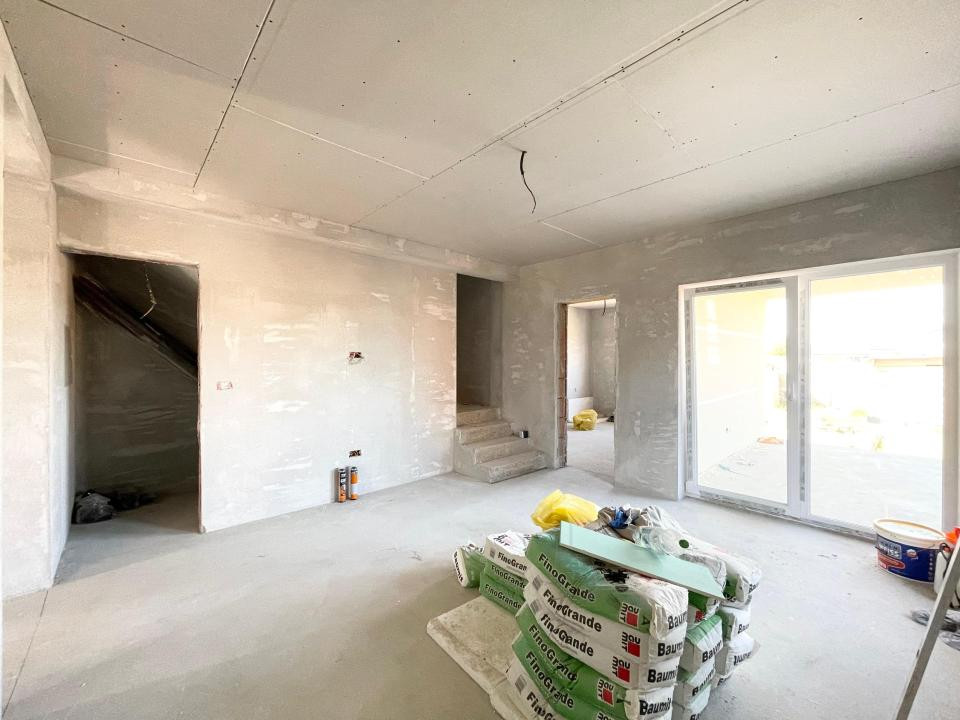 Duplex 4 camere, 95mp - Mosnita Veche