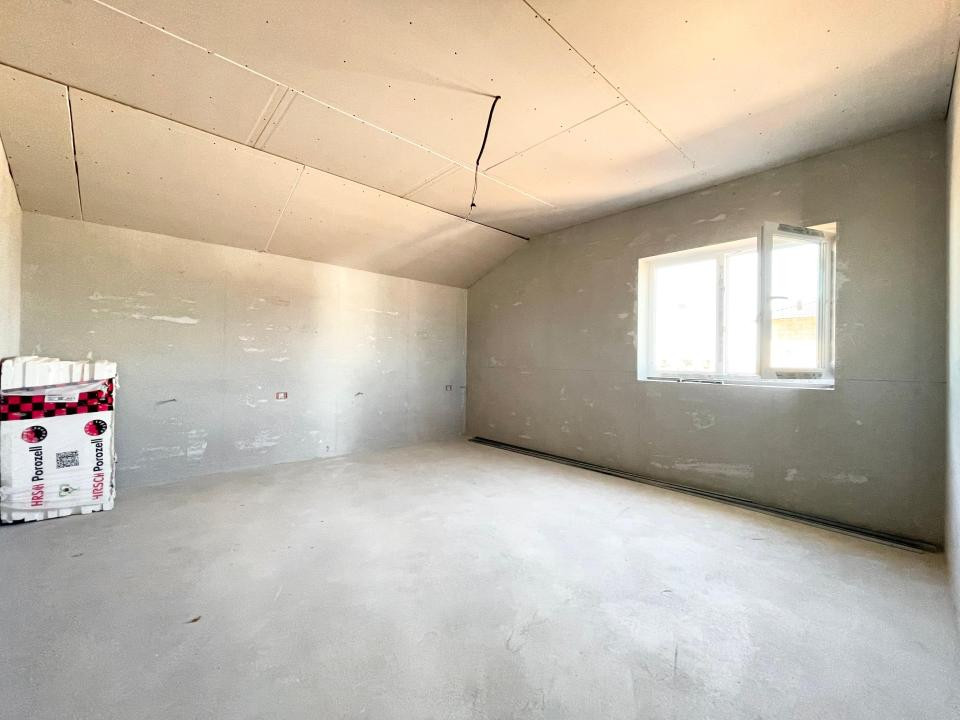 Duplex 4 camere, 95mp - Mosnita Veche