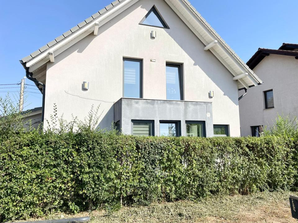 Casa individuala, 129mp - Superpozitie - Mosnita Noua