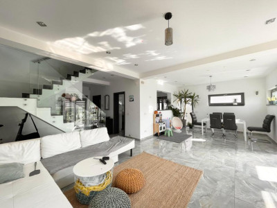 Casa individuala, 129mp - Superpozitie - Mosnita Noua