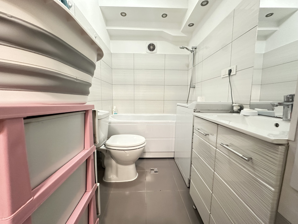 Apartament 2 camere, 50 mp utili, parter - zona Politehnica 