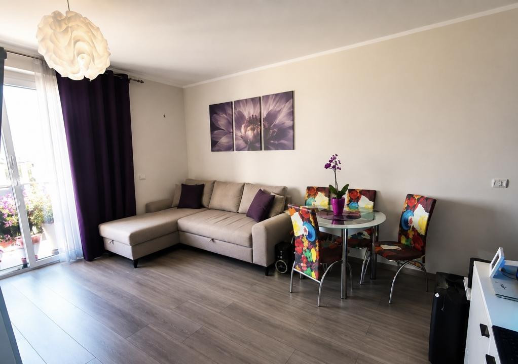 Apartament cu 2 camere, 41 mp utili, etaj 3, bloc nou - Giroc