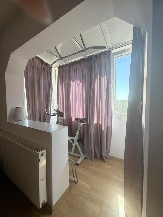 Apartament spatios de 2 camere 56 mp+balcon - COMISION 0%