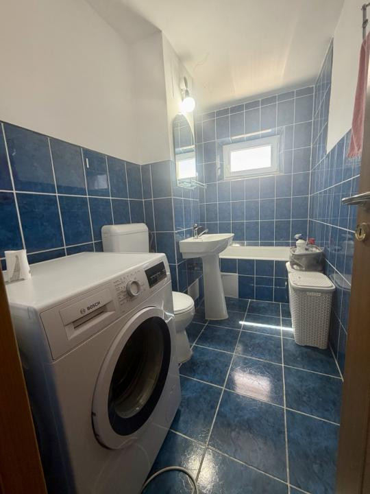 Apartament spatios de 2 camere 56 mp+balcon - COMISION 0%