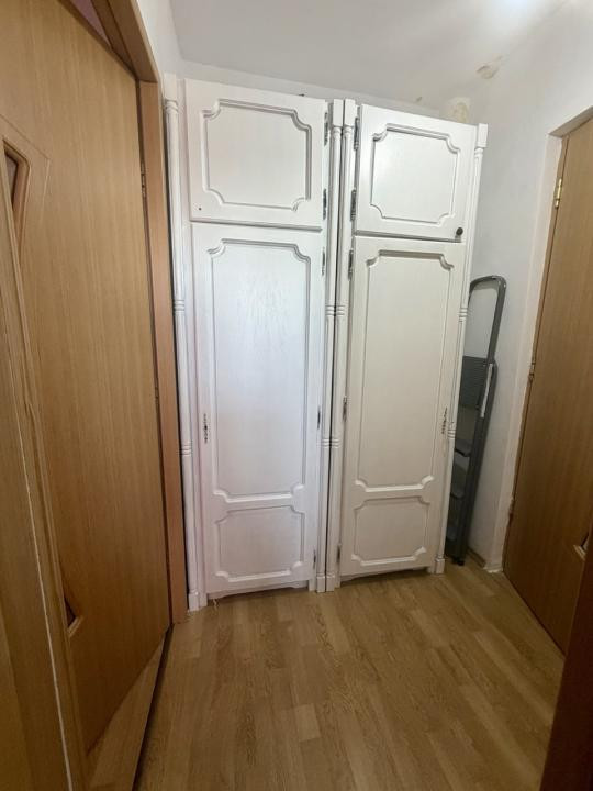 Apartament spatios de 2 camere 56 mp+balcon - COMISION 0%
