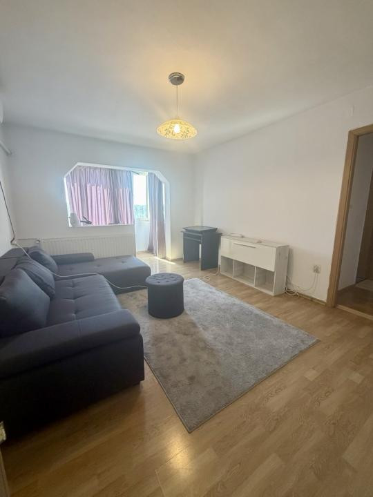 Apartament spatios de 2 camere 56 mp+balcon - COMISION 0%