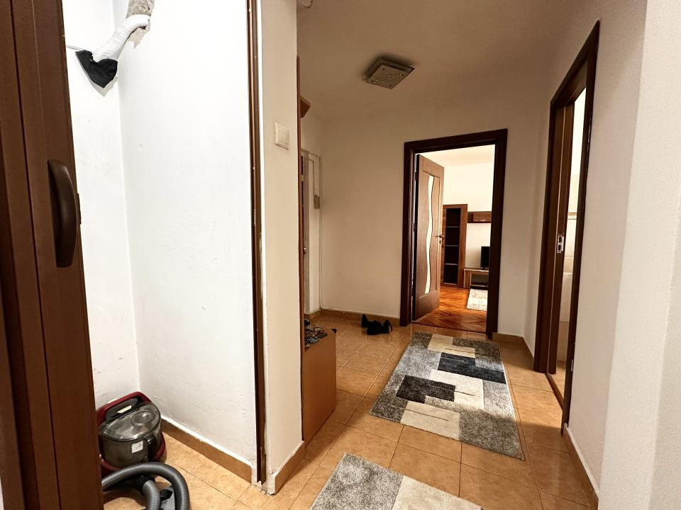 Apartament cu 2 camere cu centrala proprie si clima - zona Dacia