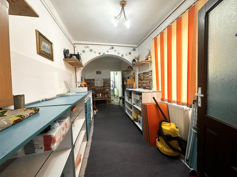 Casa individuala cu 6 camere - Sala Olimpia 