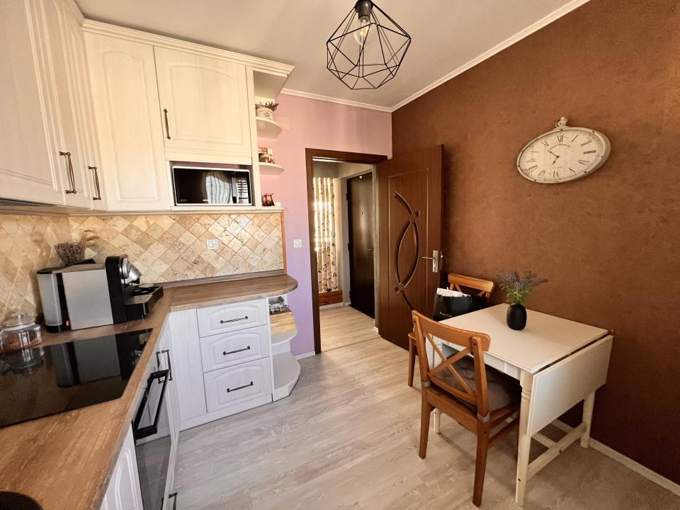 Apartament modern cu 3 camere, 86mp utili - Zona Dambovita