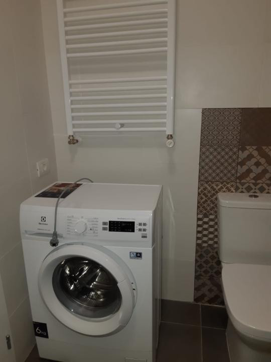 Apartament cu o camera si balcon, modern - Complexul Studentesc 