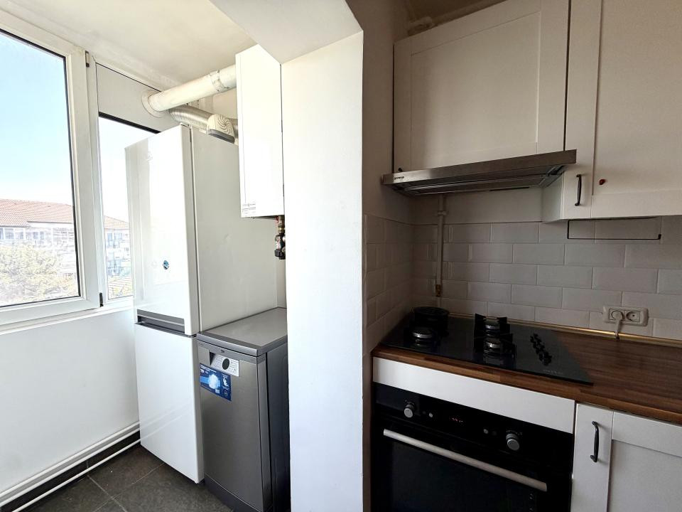 Apartament 2 camere, 47 mp utili, mobilat si utilat - Zona Aradului