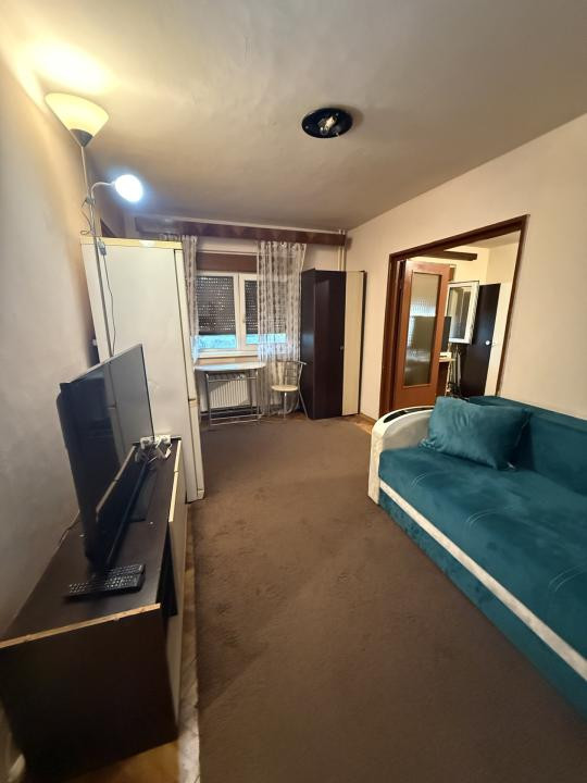 Apartament 2 camere, parter, 32 mp utili - Piata Doina