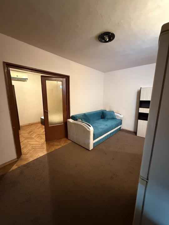 Apartament 2 camere, parter, 32 mp utili - Piata Doina