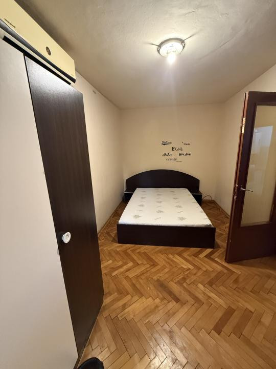 Apartament 2 camere, parter, 32 mp utili - Piata Doina
