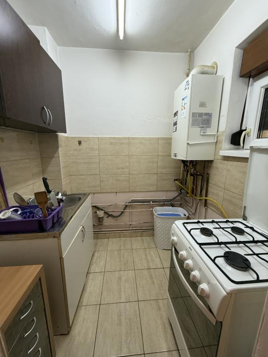 Apartament 2 camere, parter, 32 mp utili - Piata Doina
