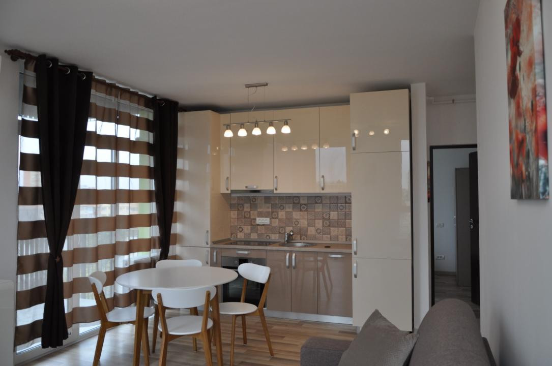 Apartament cu 3 camere, modern- Complexul Studentesc 