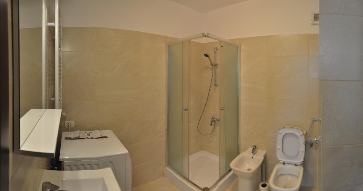Apartament cu 3 camere, modern- Complexul Studentesc 
