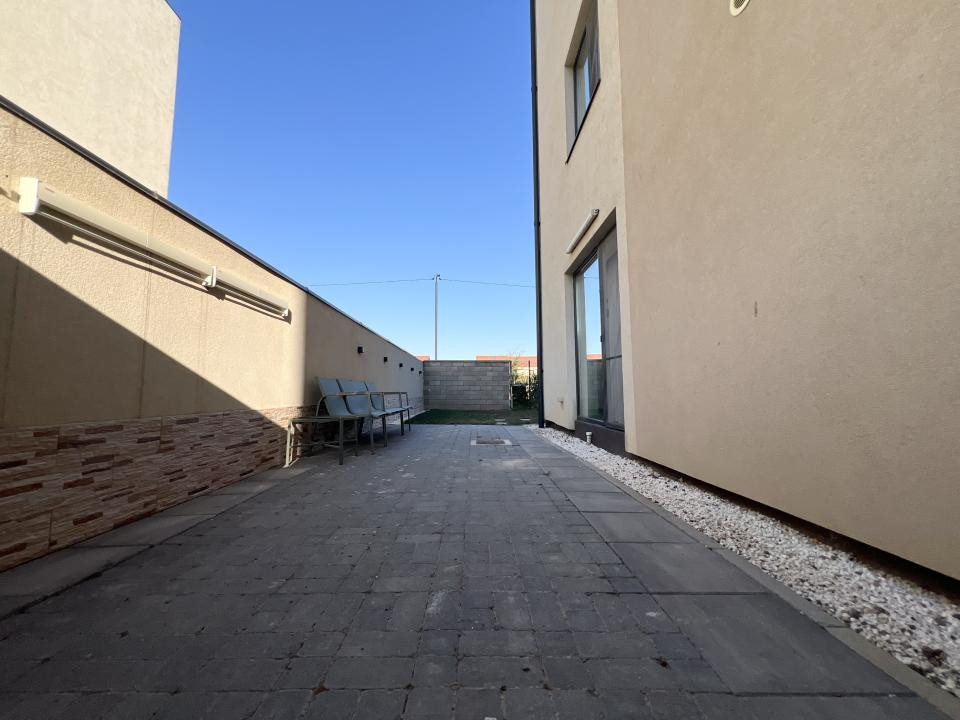  Apartament modern, 2 camere, 59 mp utili, gradina 85 utili - GIROC
