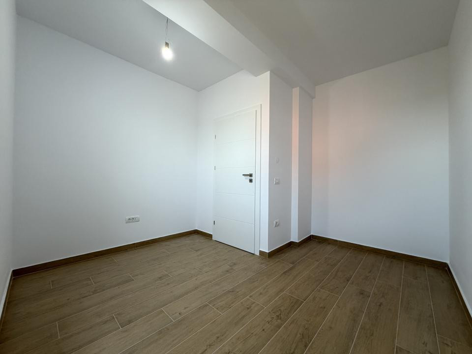 Duplex unit prin camera tehnica, 102mp utili, 350mp teren - Covaci