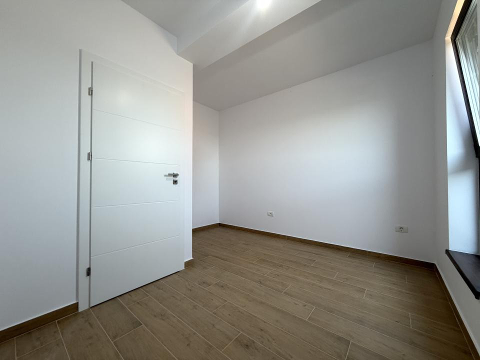 Duplex unit prin camera tehnica, 102mp utili, 350mp teren - Covaci