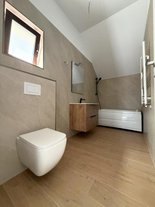 Duplex unit prin camera tehnica, 102mp utili, 350mp teren - Covaci