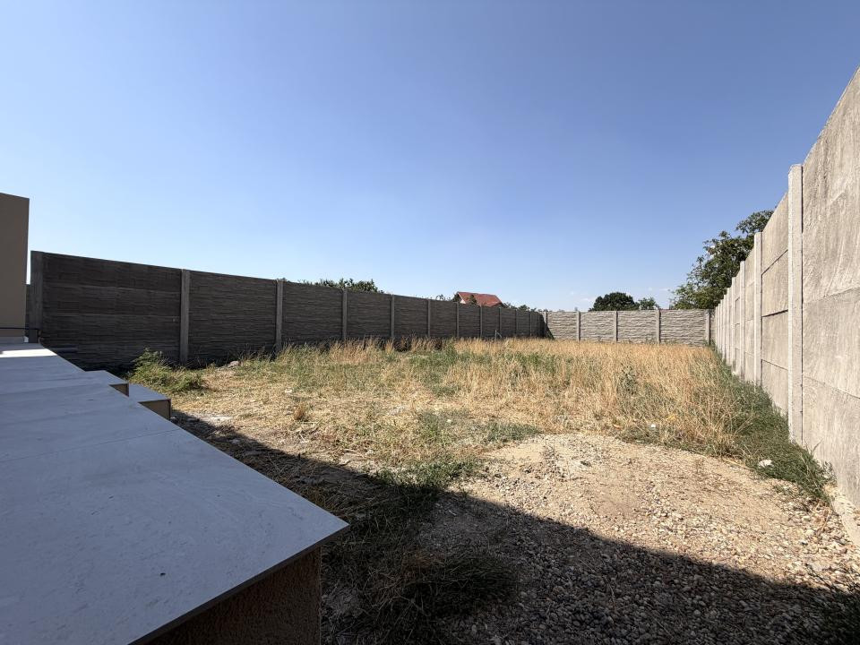 Duplex unit prin camera tehnica, 102mp utili, 350mp teren - Covaci