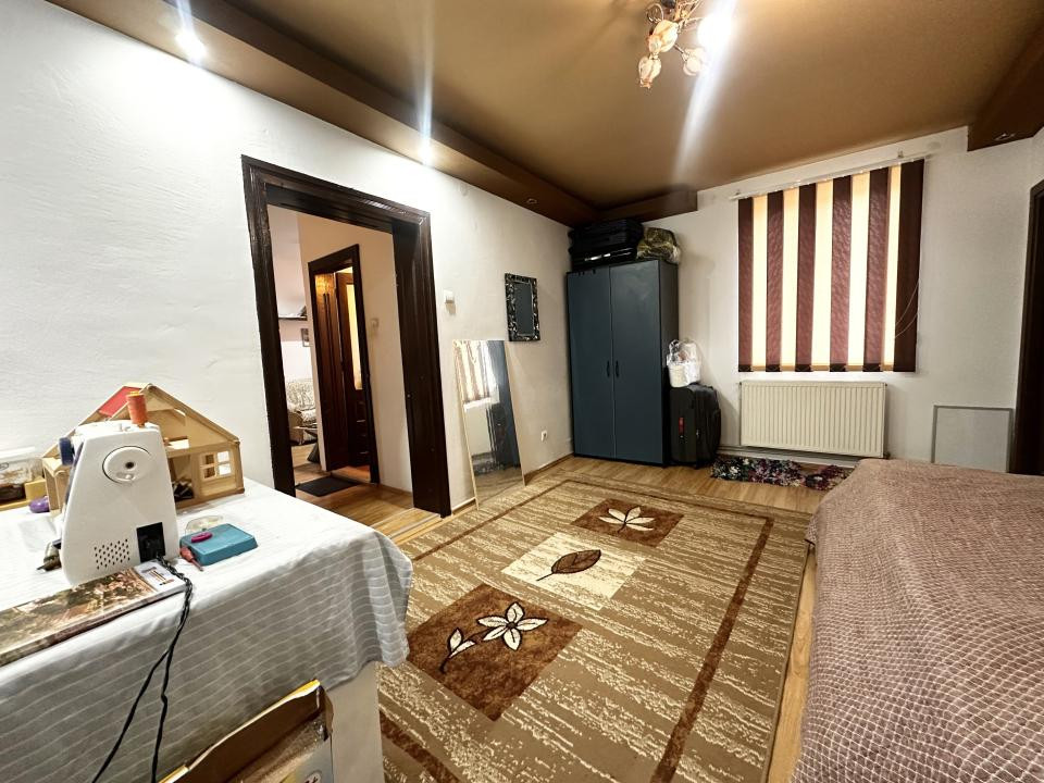 Casa individuala cu 6 camere- zona Stadion- Olimpia