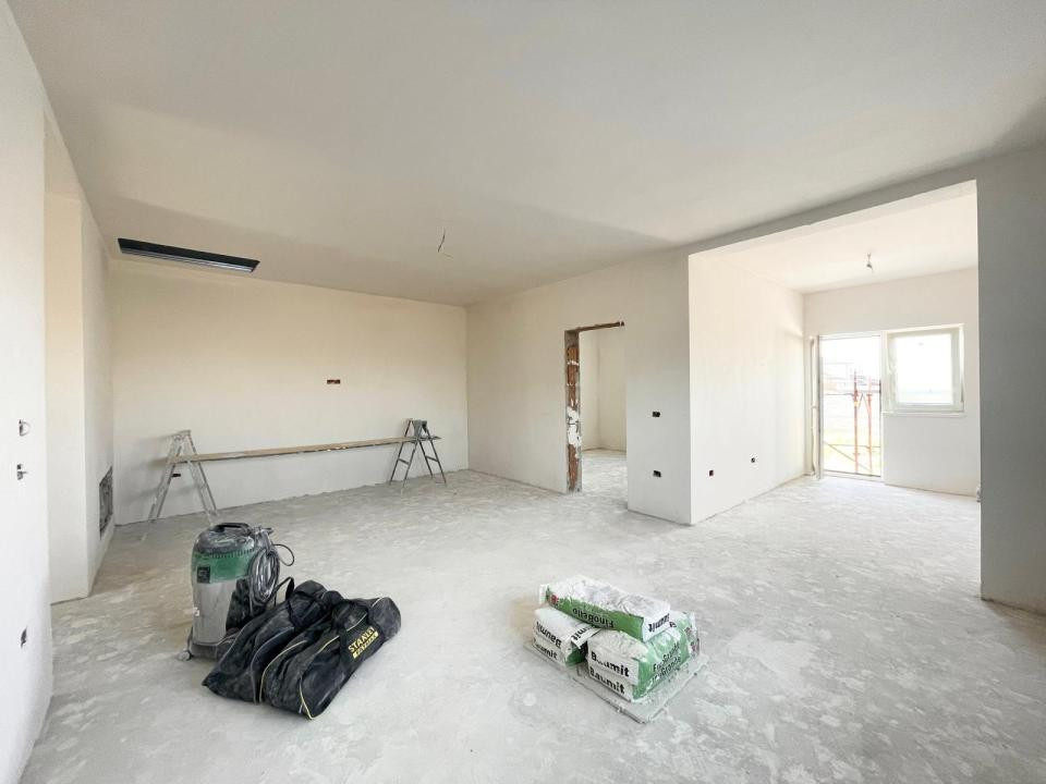 Duplex 3 camere mansardabil - Mosnita Noua