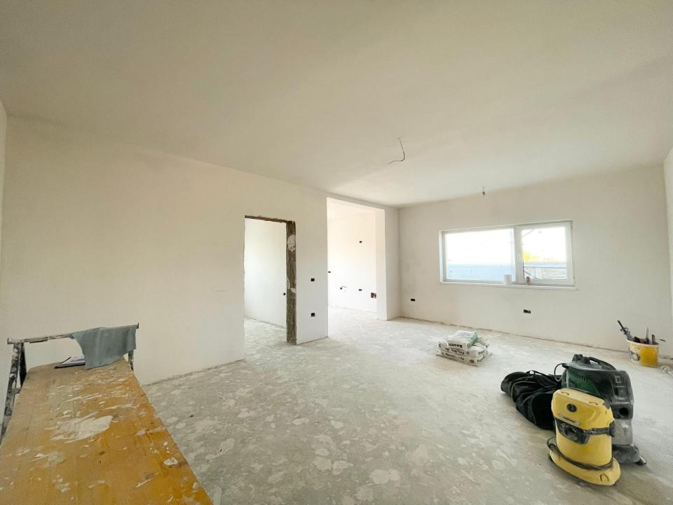 Duplex 3 camere mansardabil - Mosnita Noua
