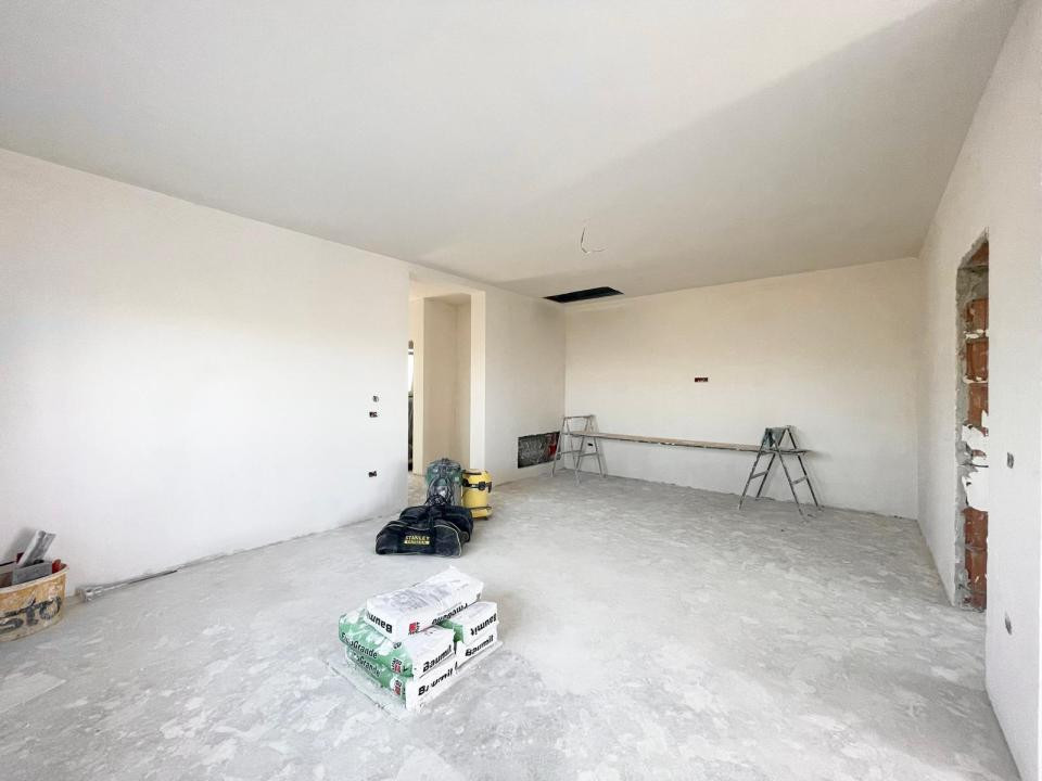 Duplex 3 camere mansardabil - Mosnita Noua