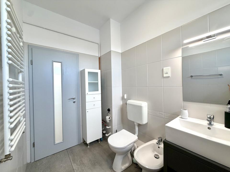 Apartament 2 camere, 70 mp utili, mobilat si utilat - Zona Torontalului 