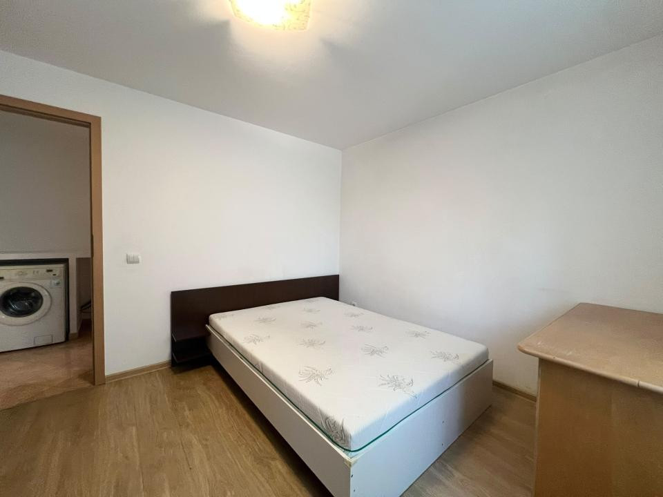 Apartament, 3 camere, 63 mp utili, etaj 2 - Zona Lunei