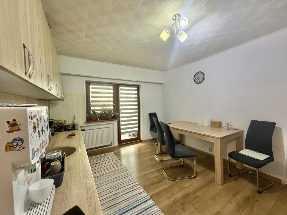 Apartament 2 camere, decomandat, mobilat/utilat, zona Soarelui