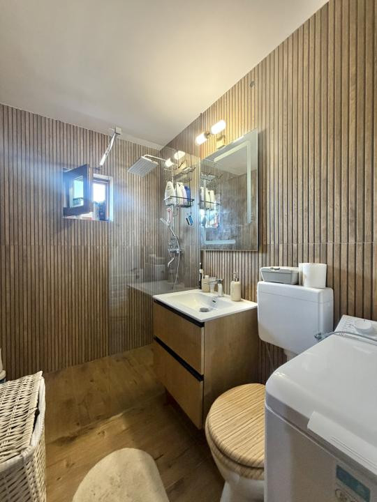 Apartament 2 camere, decomandat, mobilat/utilat, zona Soarelui