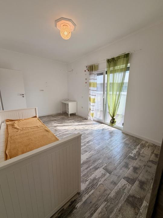 Apartament 2 camere si loc de parcare aproape de Aeroport