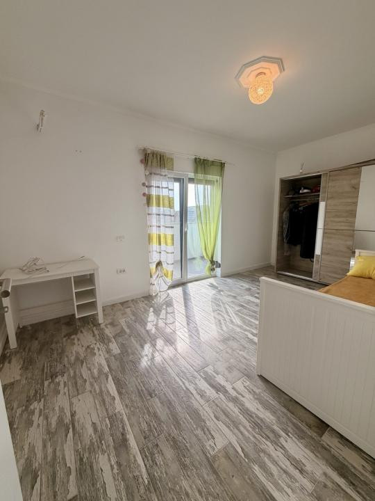 Apartament 2 camere si loc de parcare aproape de Aeroport